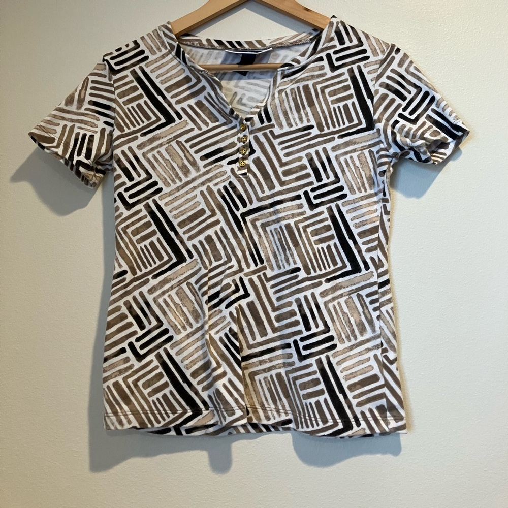 Women's Striped Patterned Top